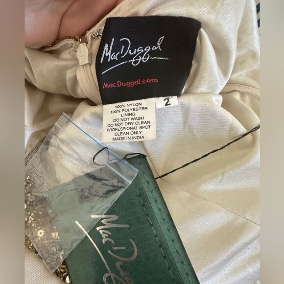 Mac Duggal | 5107 Beaded Embellished Leaf Evening Gown Size 2 NWT - Picture 9 of 9